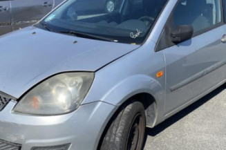 Serrure avant droit FORD FIESTA 5