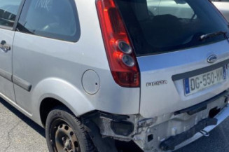 Serrure avant droit FORD FIESTA 5
