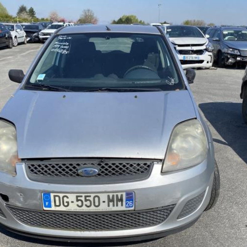 Serrure avant droit FORD FIESTA 5 Photo n°13