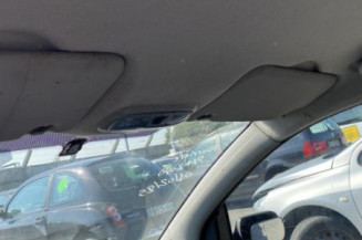 Serrure avant droit FORD FIESTA 5