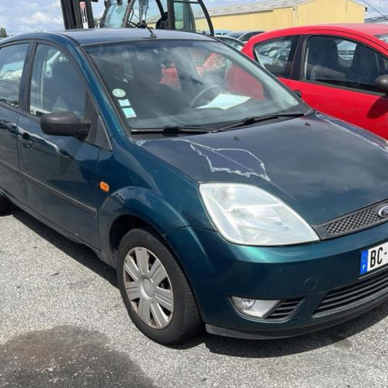 Face avant FORD FIESTA 5 Photo n°3
