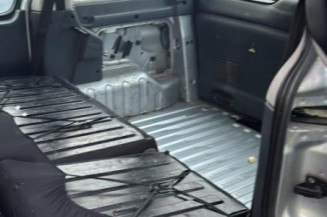 Moteur essuie glace avant PEUGEOT PARTNER 1
