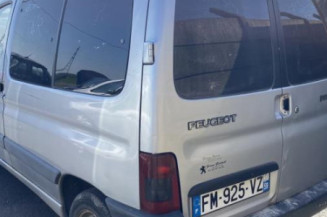 Feu arriere principal droit (feux) PEUGEOT PARTNER 1