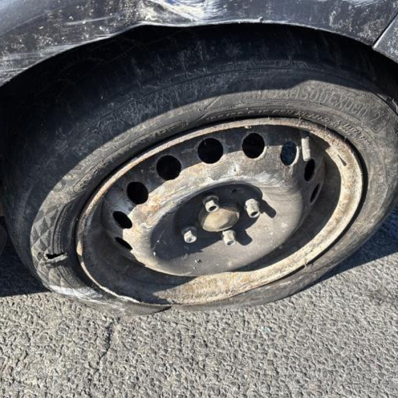 Feu arriere principal droit (feux) RENAULT CLIO 3 Photo n°20