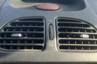 Boitier air bag PEUGEOT 206