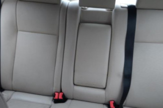 Serrure avant droit FORD MONDEO 2