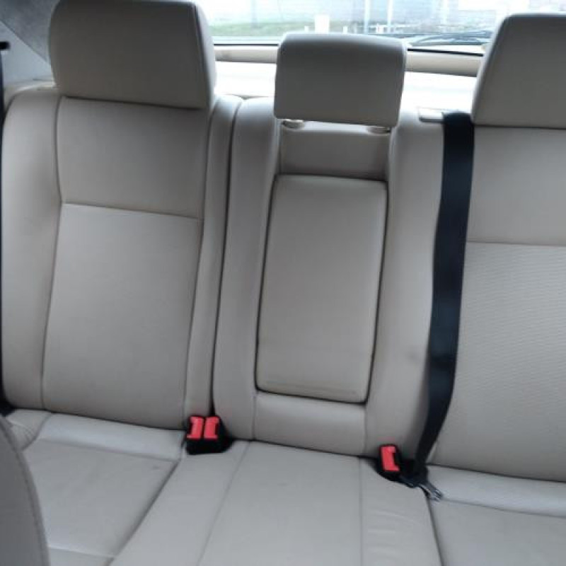 Serrure avant droit FORD MONDEO 2 Photo n°10