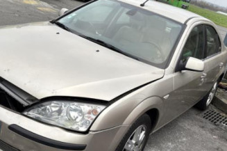 Serrure avant droit FORD MONDEO 2