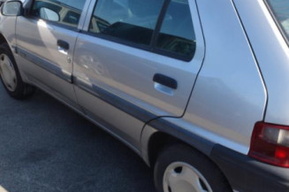 Feu arriere principal droit (feux) CITROEN SAXO