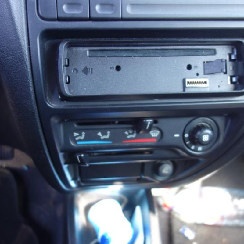 Poignee porte arriere gauche CITROEN SAXO Photo n°2