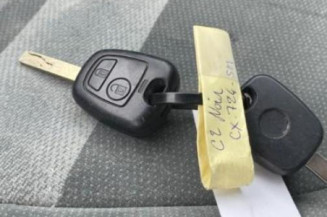 Feu arriere principal gauche (feux) CITROEN C2