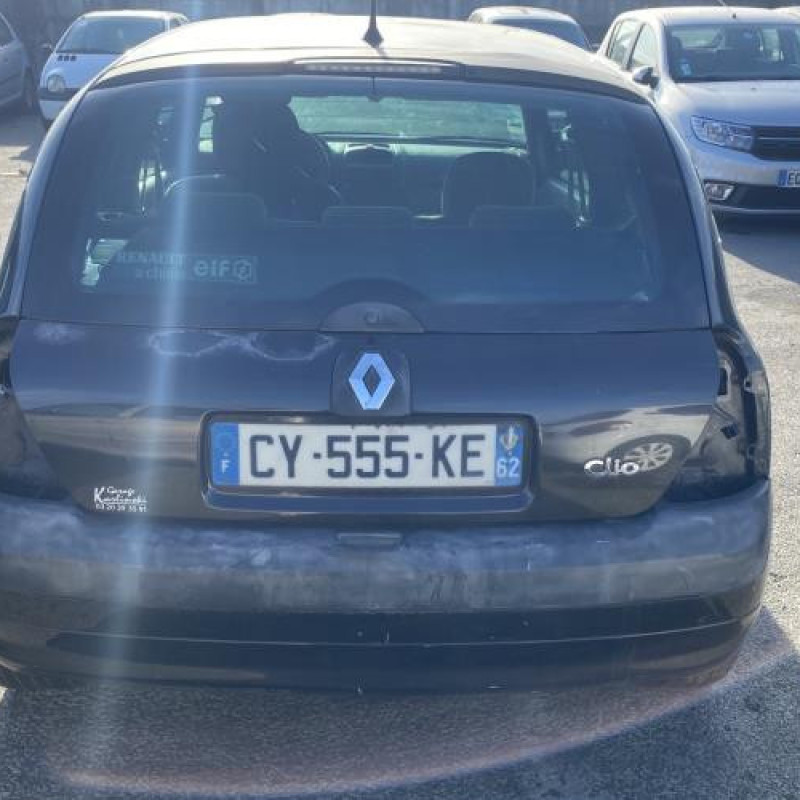 Poignee porte avant gauche RENAULT CLIO 2 Photo n°8