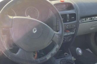 Poignee porte avant gauche RENAULT CLIO 2