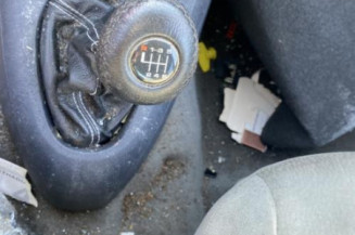 Poignee porte avant gauche RENAULT CLIO 2