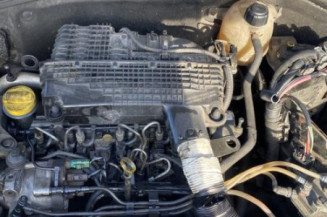 Poignee porte avant gauche RENAULT CLIO 2