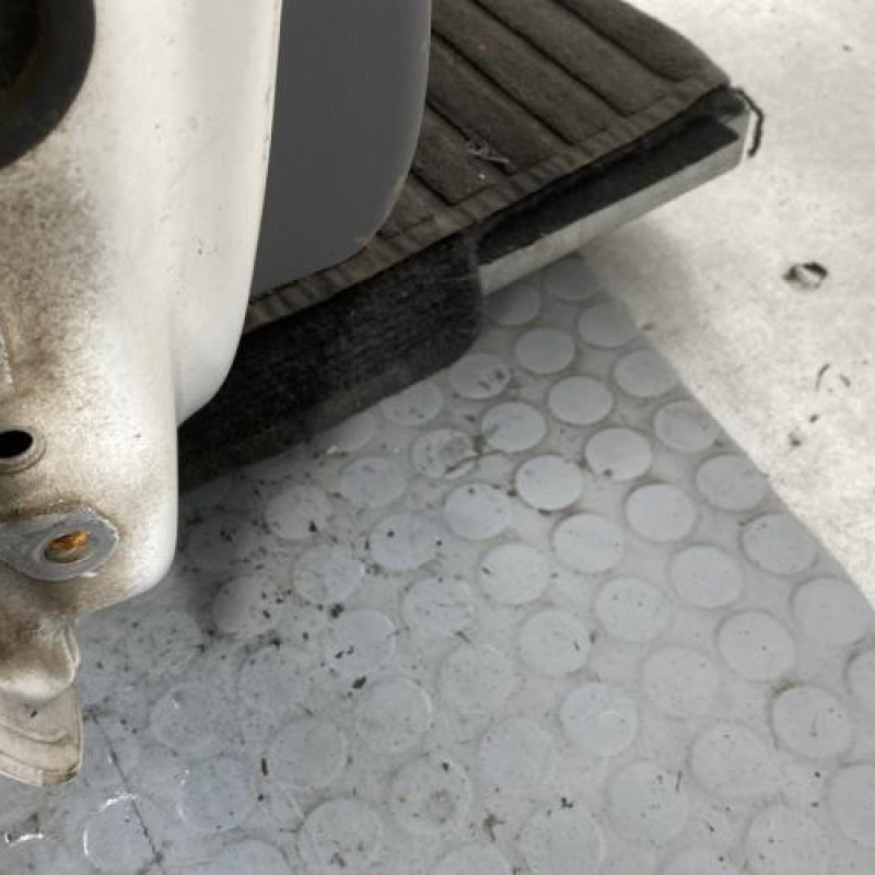 Porte avant droit CITROEN C1 1 Photo n°6