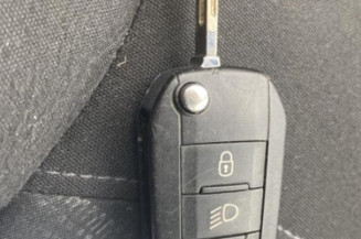Feu arriere principal gauche (feux) PEUGEOT 208 1