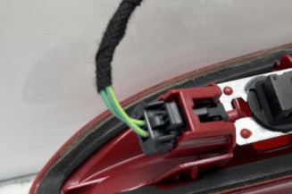 Feu arriere stop central PEUGEOT 208 1
