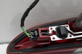 Feu arriere stop central PEUGEOT 208 1