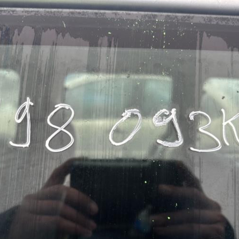 Moteur essuie glace arriere CITROEN BERLINGO 1 Photo n°17