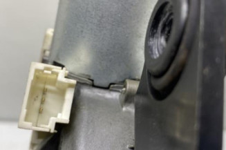 Moteur essuie glace arriere CITROEN C2