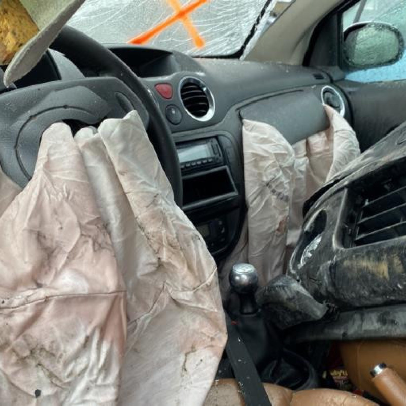 Moteur essuie glace arriere CITROEN C2 Photo n°16