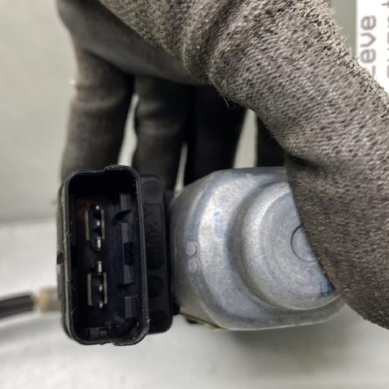 Leve vitre electrique avant gauche RENAULT TWINGO 2 Photo n°3