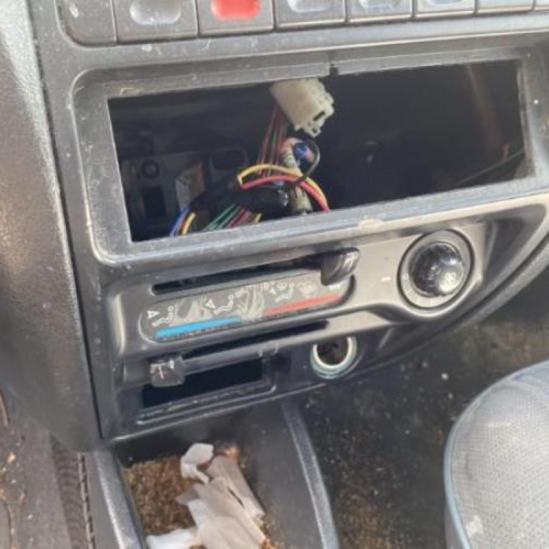 Boitier de prechauffage CITROEN SAXO Photo n°12