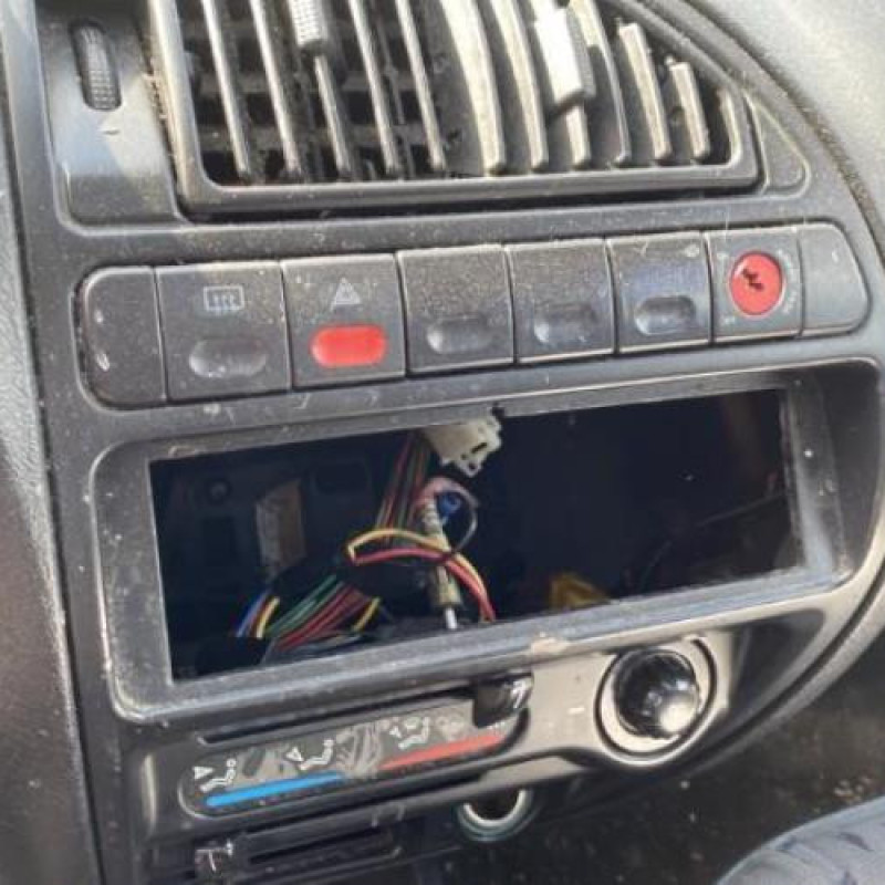 Boitier de prechauffage CITROEN SAXO Photo n°16