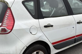 Feu arriere principal droit (feux) RENAULT SCENIC 3