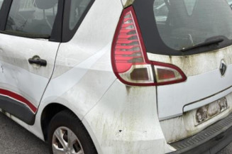 Feu arriere principal droit (feux) RENAULT SCENIC 3