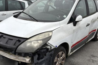 Feu arriere principal gauche (feux) RENAULT SCENIC 3 Photo n°1