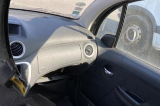 Com (Bloc Contacteur Tournant+Commodo Essuie Glace+Commodo Phare) CITROEN C3 1
