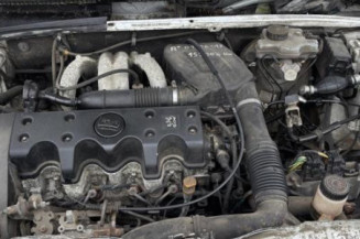 Feu arriere stop central PEUGEOT 106