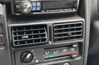 Feu arriere stop central PEUGEOT 106