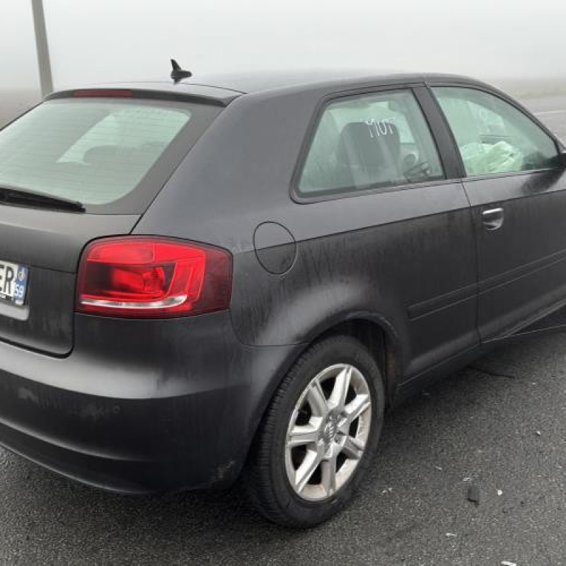 Feu arriere principal droit (feux) AUDI A3 2 Photo n°3