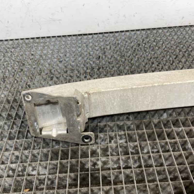 Renfort pare choc arriere (traverse) AUDI A3 2 Photo n°5