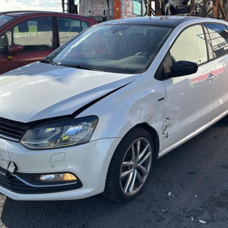 Actionneur verrou trappe d'essence VOLKSWAGEN POLO 5 Photo n°5