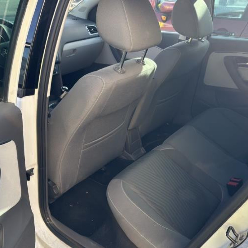 Actionneur verrou trappe d'essence VOLKSWAGEN POLO 5 Photo n°14