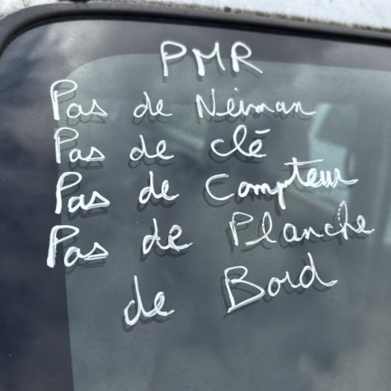 Face avant RENAULT KANGOO 2 Photo n°15