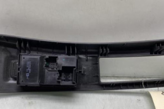 Interrupteur de leve vitre avant droit OPEL MERIVA B