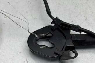 Attache ceinture avant droit AUDI A4 3