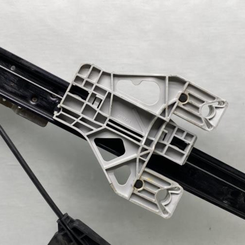 Leve vitre electrique arriere droit AUDI A4 3 Photo n°3