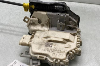 Serrure arriere droit AUDI A4 3