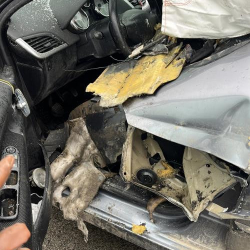 Amortisseur avant droit PEUGEOT 207 Photo n°5
