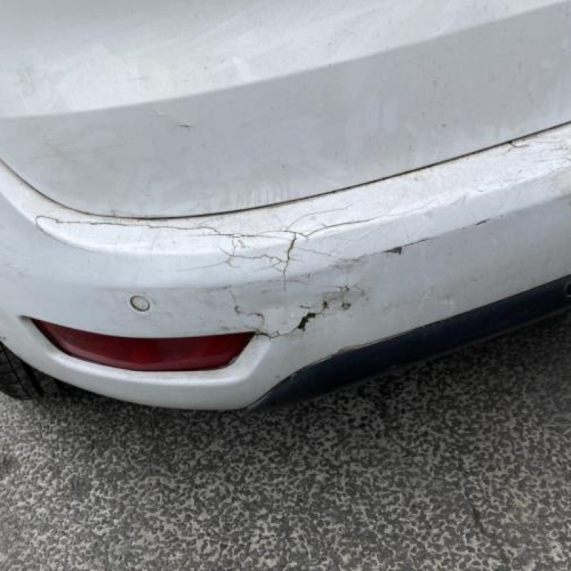Actionneur verrou trappe d'essence CITROEN C4 PICASSO 2 Photo n°9