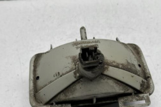 Anti brouillard arriere gauche PEUGEOT 205