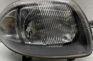 Optique avant principal droit (feux)(phare) RENAULT CLIO 2 Photo n°1