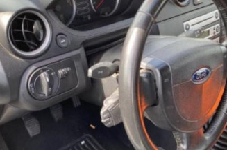Retroviseur droit FORD FIESTA 5