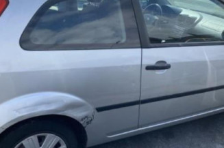 Retroviseur droit FORD FIESTA 5